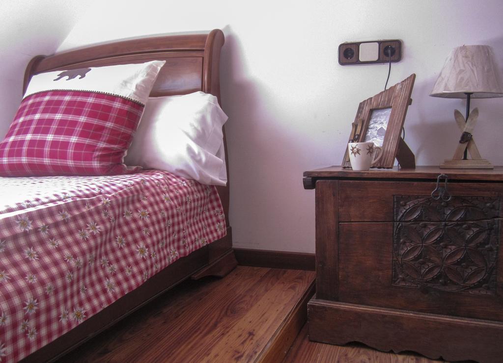 San Marsial Benasque Apart Hotel Стая снимка