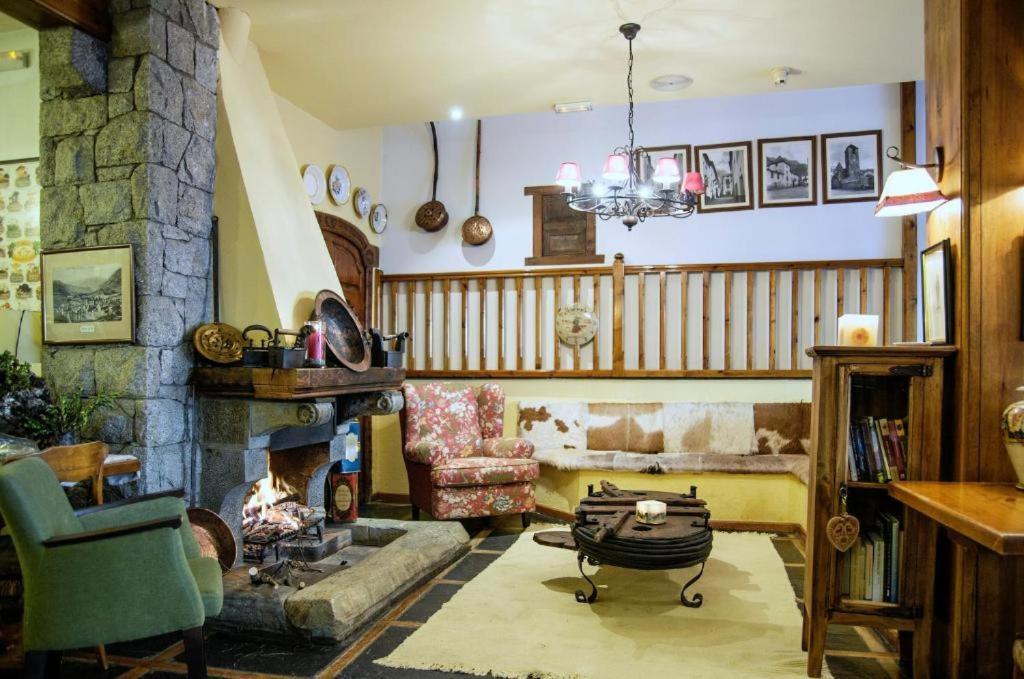 San Marsial Benasque Apart Hotel Екстериор снимка